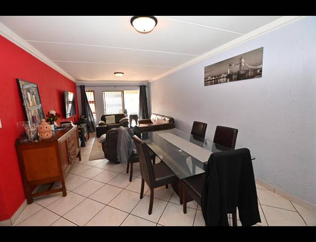 2 BEDROOM APARTMENT FOR SALE IN PAULSHOF